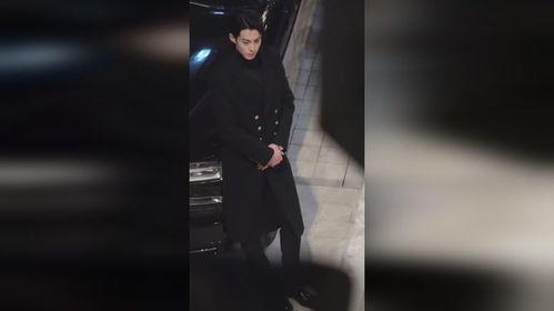 向上娱乐王鹤棣吃瓜,揭秘娱乐圈背后的真相