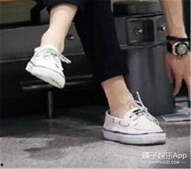 娱乐吃瓜君爱鞋男星,揭秘爱鞋男星背后的时尚秘密